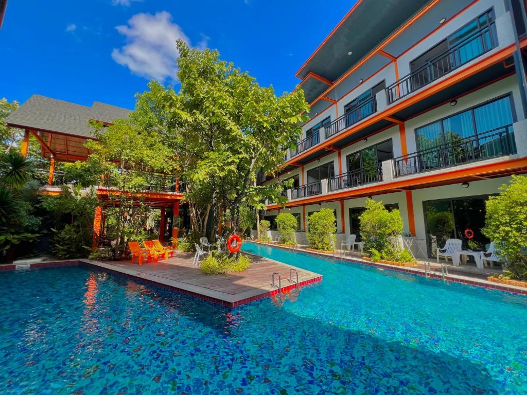 WOW PHUKET – Phuket